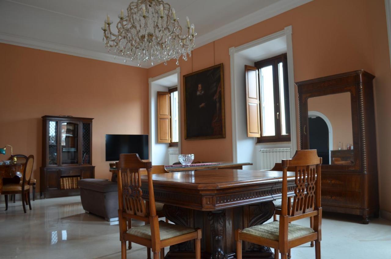 Elegante Appartamento Nel Centro Di Roma Eksteriør billede